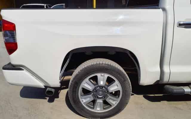 2021 Toyota Tundra 5.7 Background