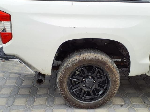 2021 Toyota Tundra 5.7 salvage