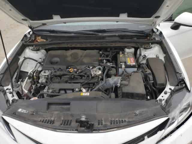 2021 Toyota Camry Le Background