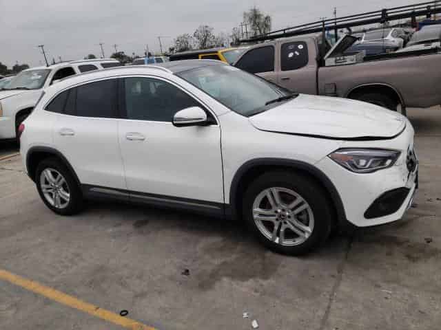 2021 Mercedes-Benz Gla 250 4matic Background