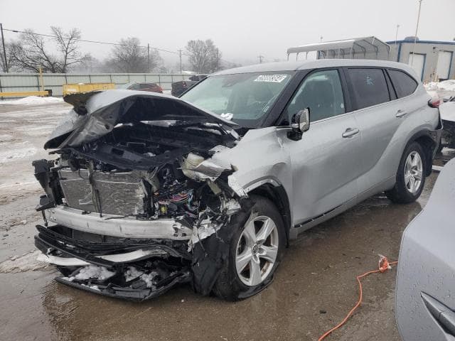 2023 Toyota highlander salvage