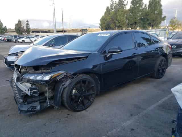 2021 Toyota avalon Background