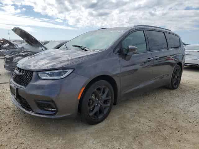 2021 Chrysler pacifica Background