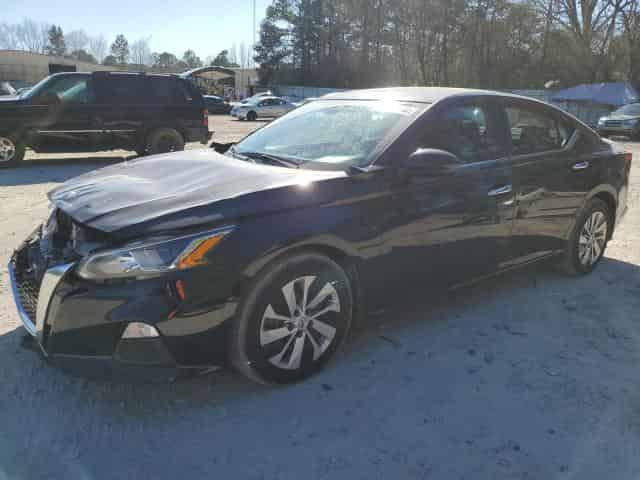 2021 Nissan altima Background