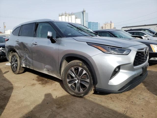 2021 Toyota highlander salvage