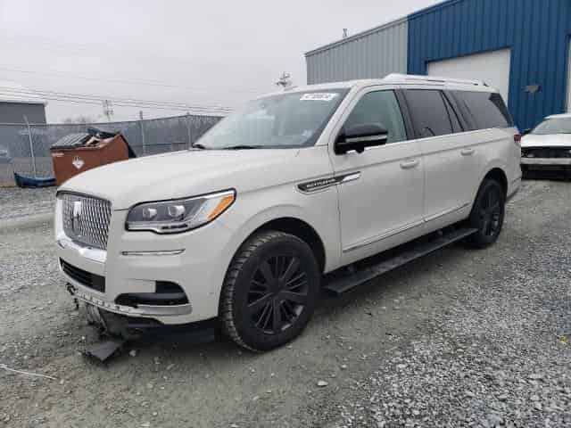 2022 Lincoln navigator Background
