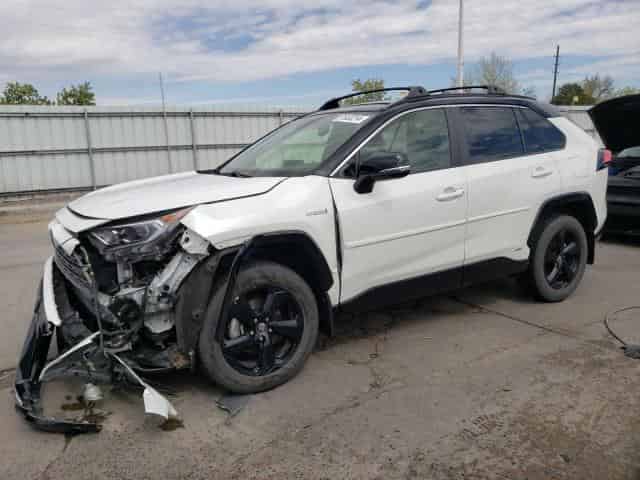 2020 Toyota rav4 Background