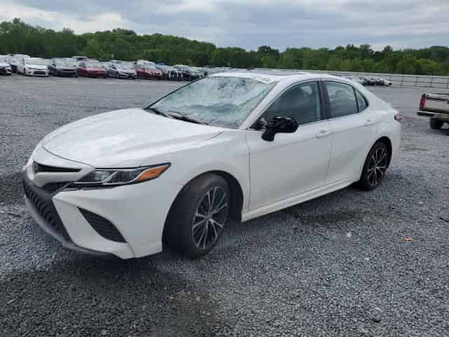 2020 Toyota camry Background