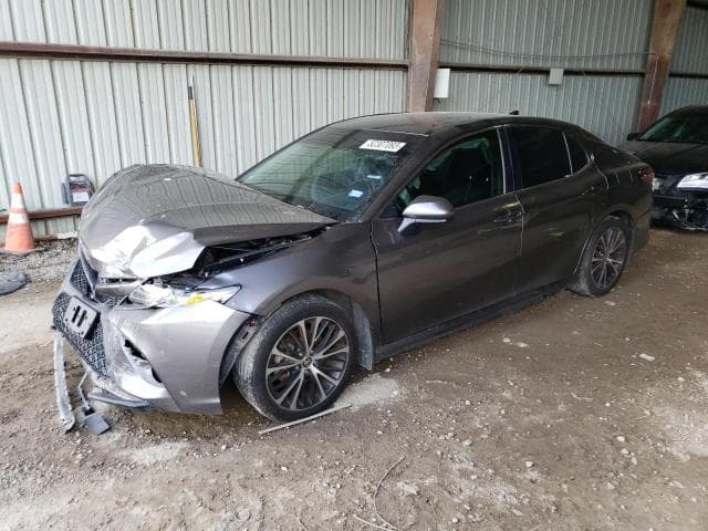 2020 Toyota camry salvage
