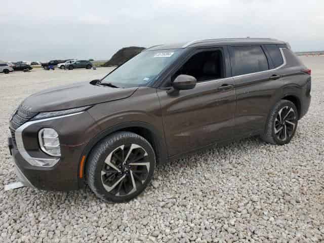 2022 Mitsubishi outlander Background