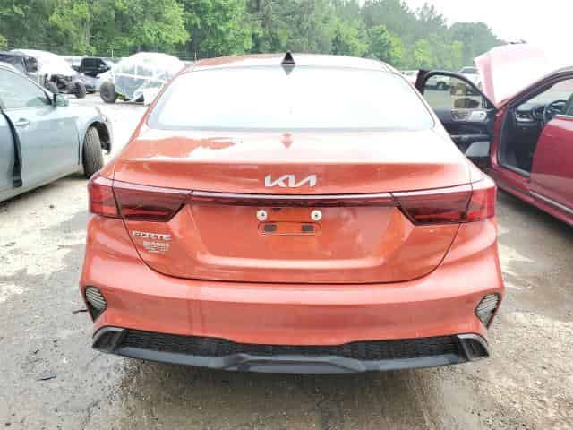2023 KIA Forte, LX Background