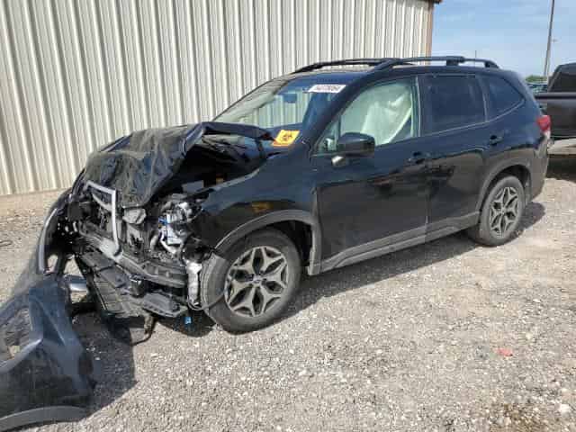 2020 Subaru forester Background