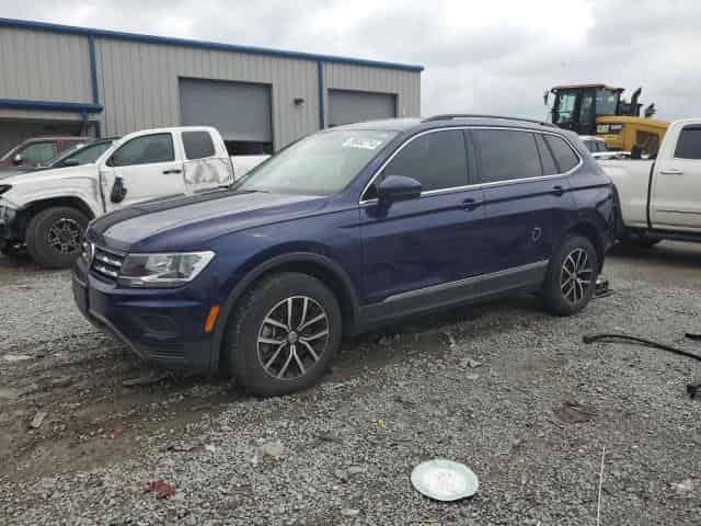 2021 Volkswagen Tiguan Background