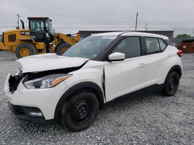 2020 Nissan kicks Background