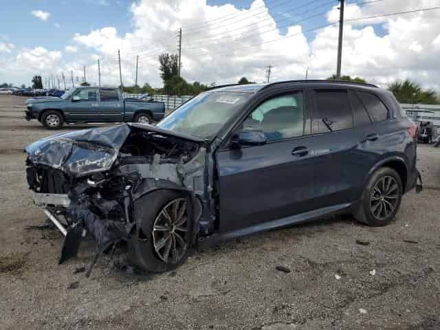 2021 BMW x5 Background