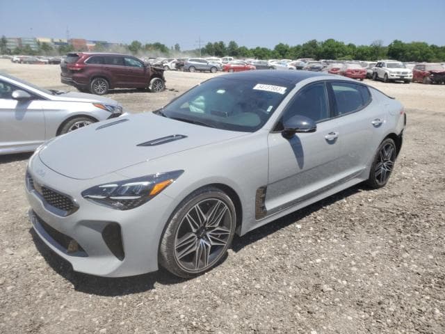 2022 KIA stinger Salvage Car