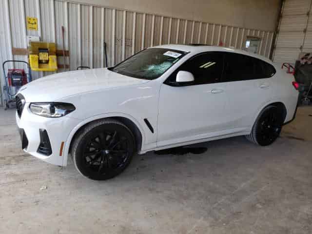 2023 BMW x4 Background