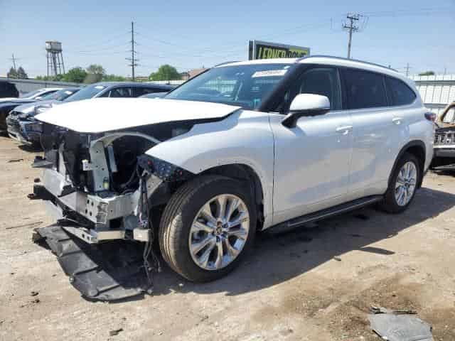 2024 Toyota Highlander, LE Background