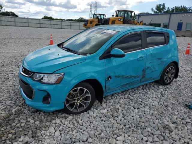 2020 Chevrolet sonic Background