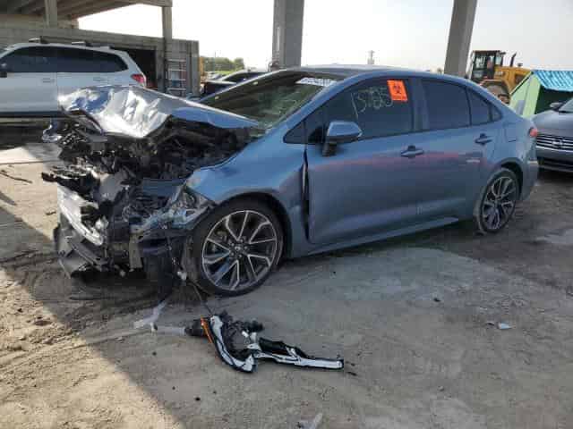 2020 Toyota corolla Background