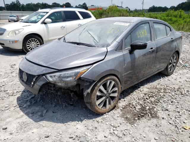 2020 Nissan versa Background