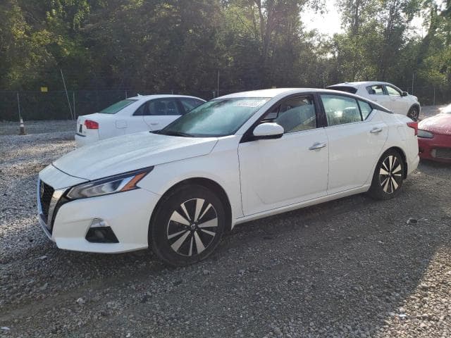 2021 Nissan altima salvage
