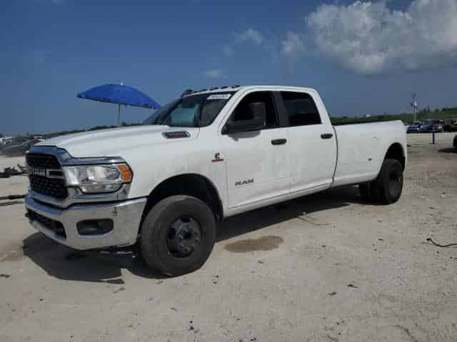 2022 RAM 3500 Background