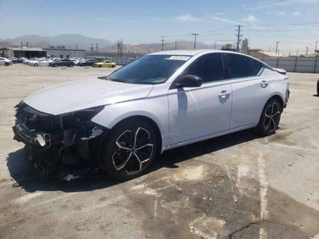 2023 Nissan altima Background