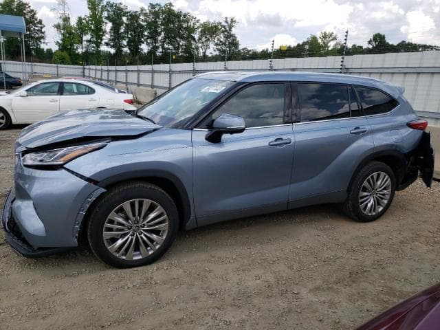 2023 Toyota highlander salvage