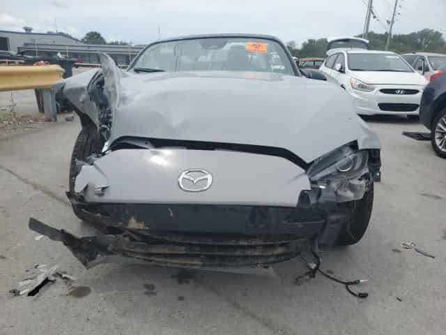 2024 Mazda MX-5, Club Background
