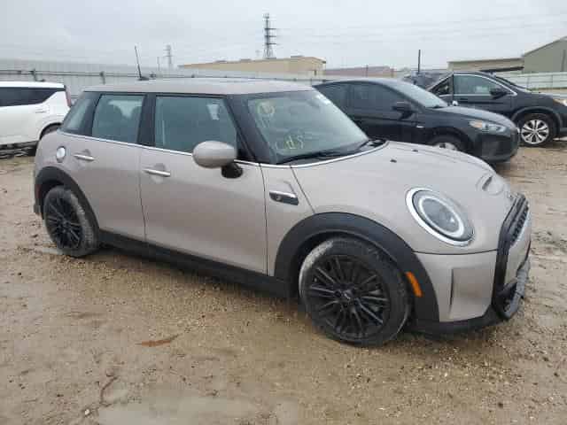 2024 Mini Cooper, S Background
