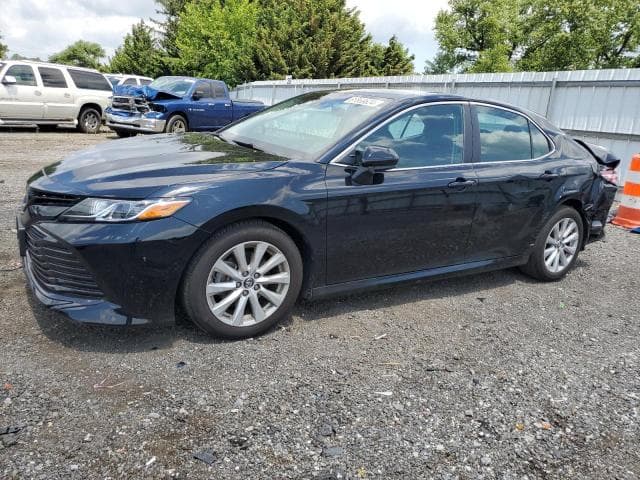 2020 Toyota camry salvage