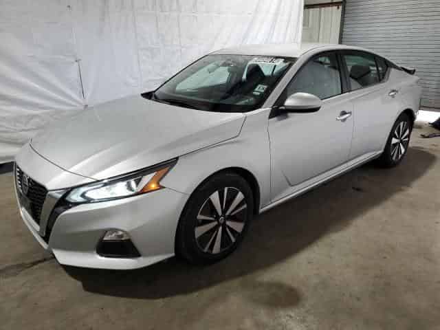 2021 Nissan altima Background