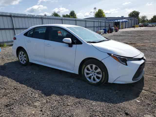 2024 Toyota Corolla, LE Background