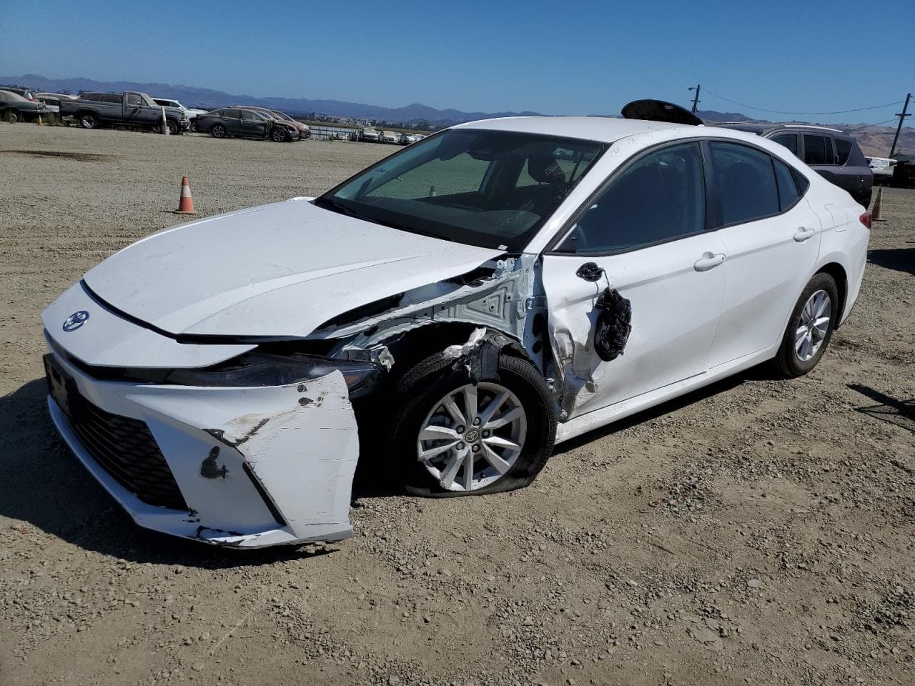 2025 Toyota Camry, Xse salvage