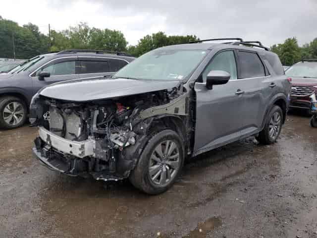 2024 Nissan Pathfinder, SV Background