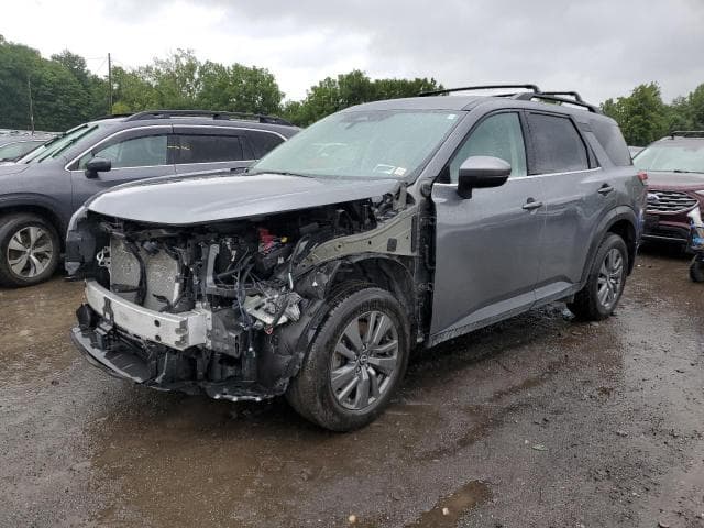 2024 Nissan Pathfinder, SV Salvage Car