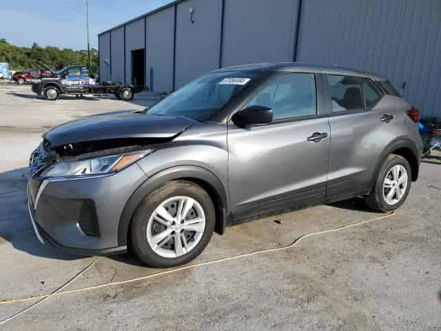 2024 Nissan kicks Background