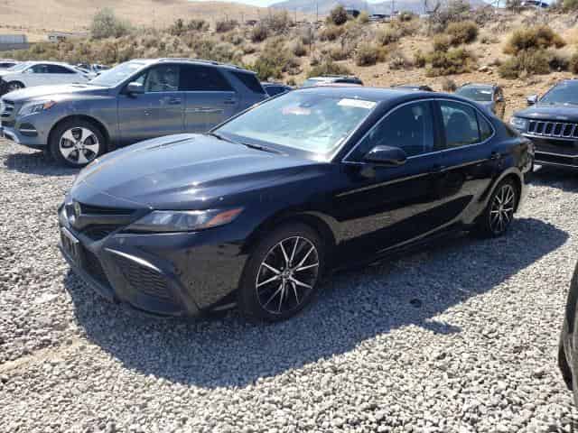 2021 Toyota Camry, SE Background