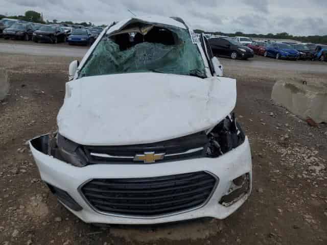 2020 Chevrolet Trax, 1LT Background