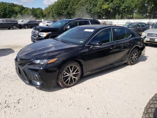 2024 Toyota Camry, Se Night Shade salvage