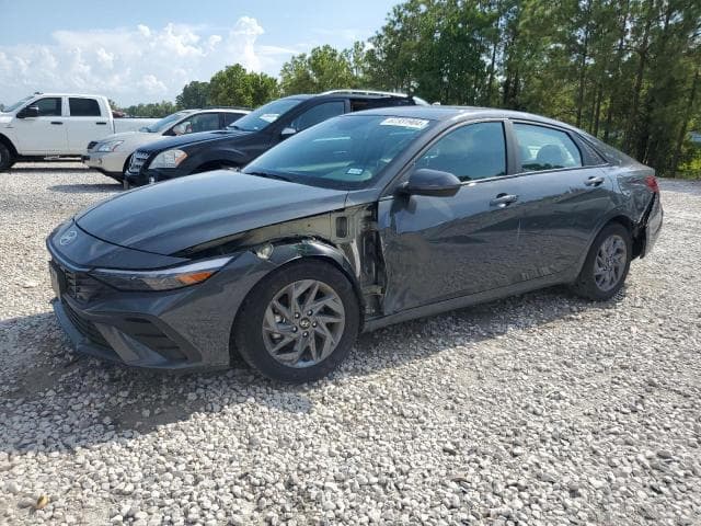 2024 Hyundai elantra salvage