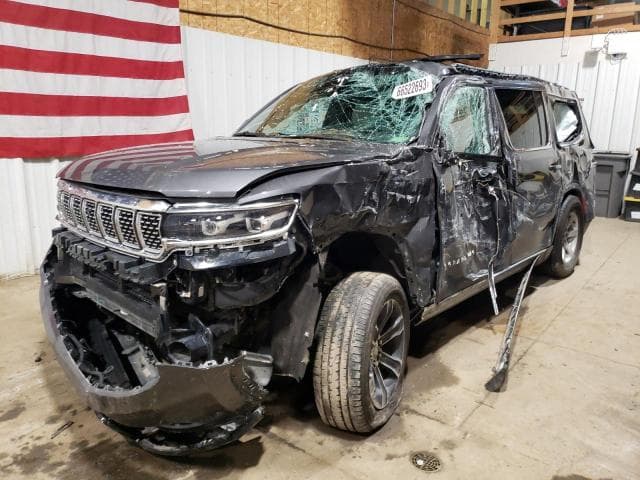 2022 Jeep grand wago Salvage Car