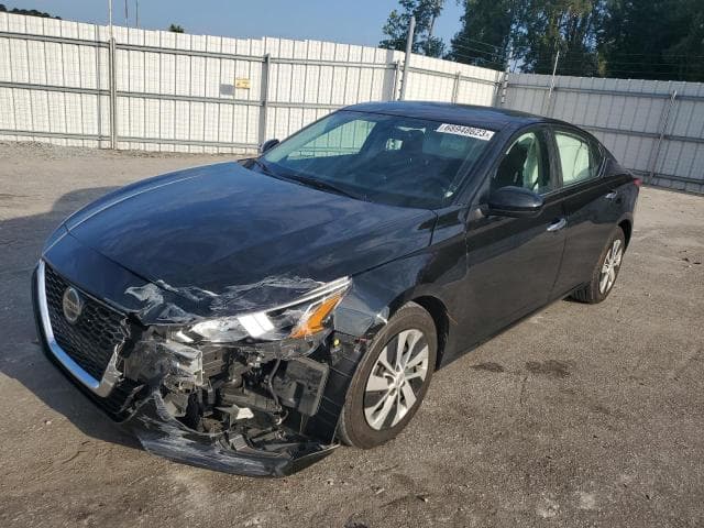 2020 Nissan altima salvage