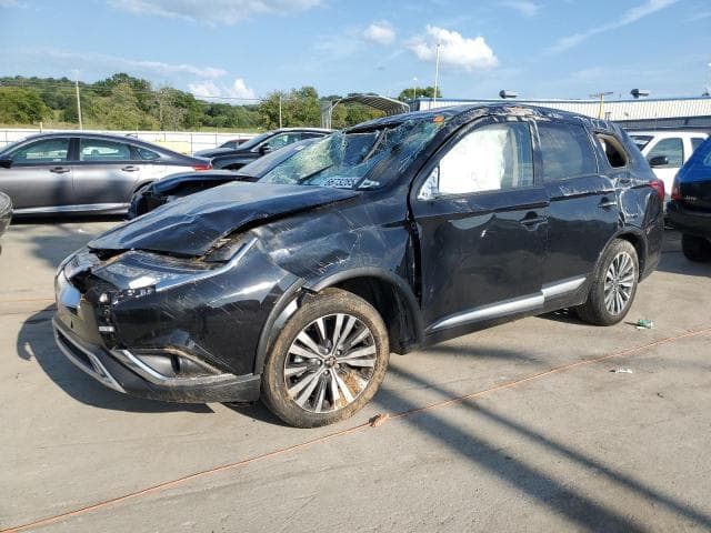 2020 Mitsubishi outlander salvage