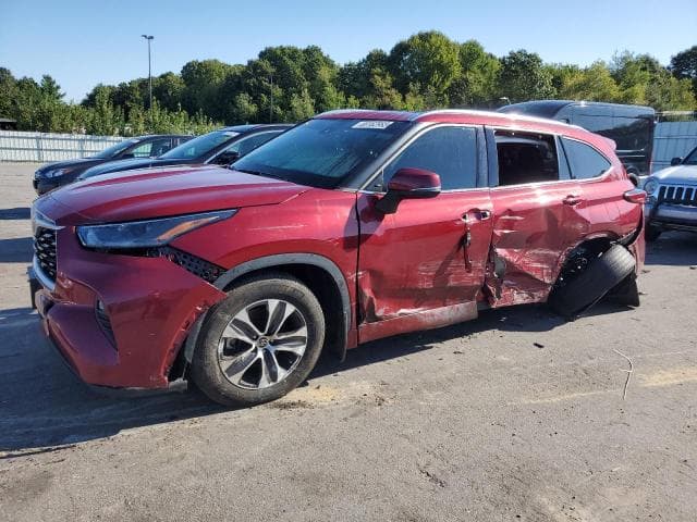 2021 Toyota highlander salvage