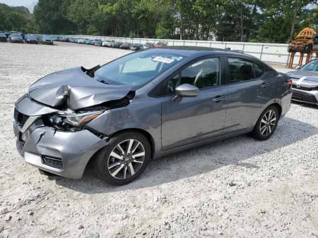 2020 Nissan versa Background