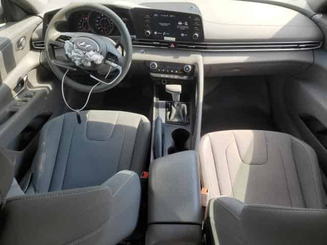 2023 Hyundai Elantra, Sel Background
