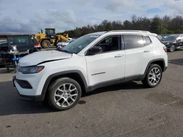 2022 Jeep compass Background