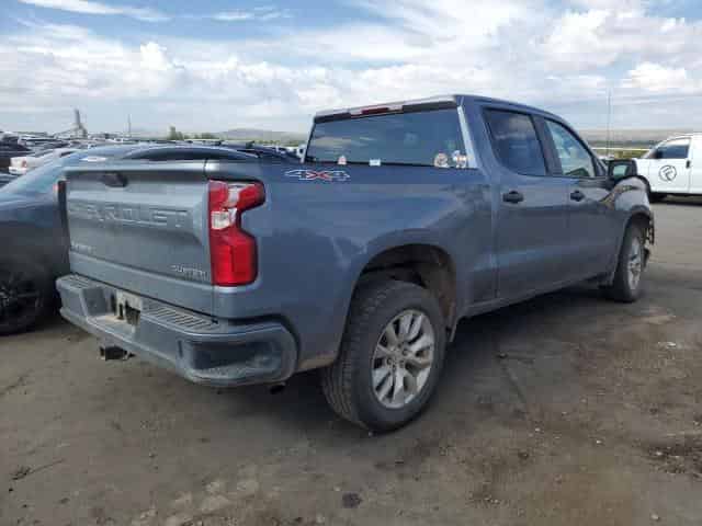 2021 Chevrolet Silverado, K1500 Custom Background